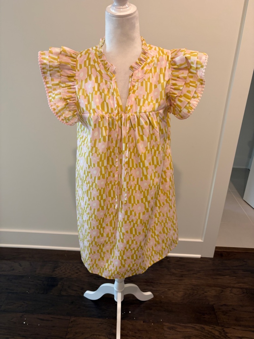 THML Pink and Yellow Ruffle-Sleeve Shift Dress - Picture 4 of 11